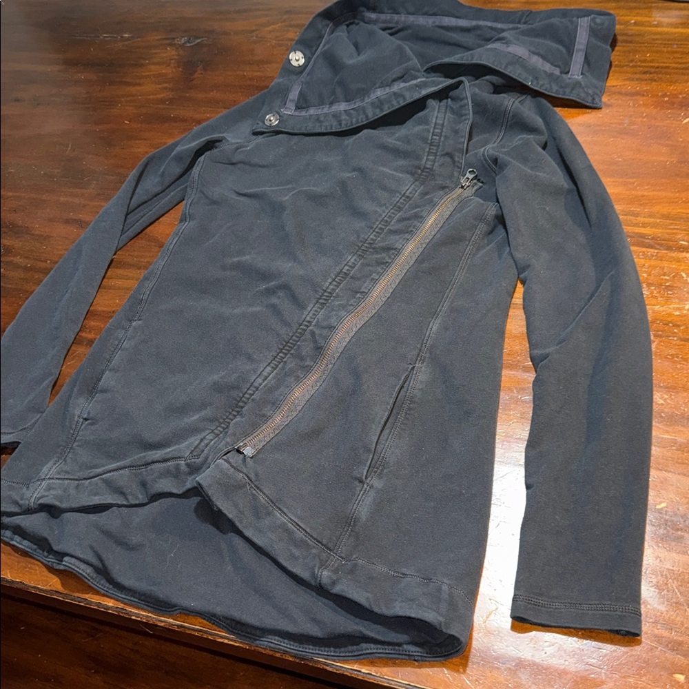 LULULEMON METHOD WRAP JACKET🖤 - image 7